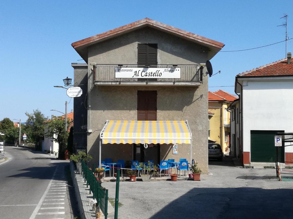 Albergo Al Castello Millesimo Екстериор снимка