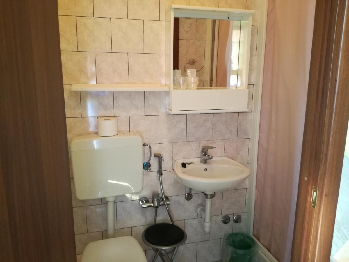 Albergo Al Castello Millesimo Екстериор снимка